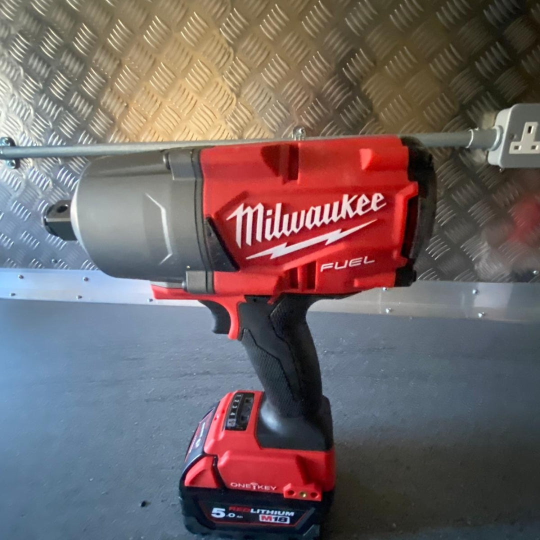 2_4562d16e-665d-4d86-8027-631cd7aa76fb