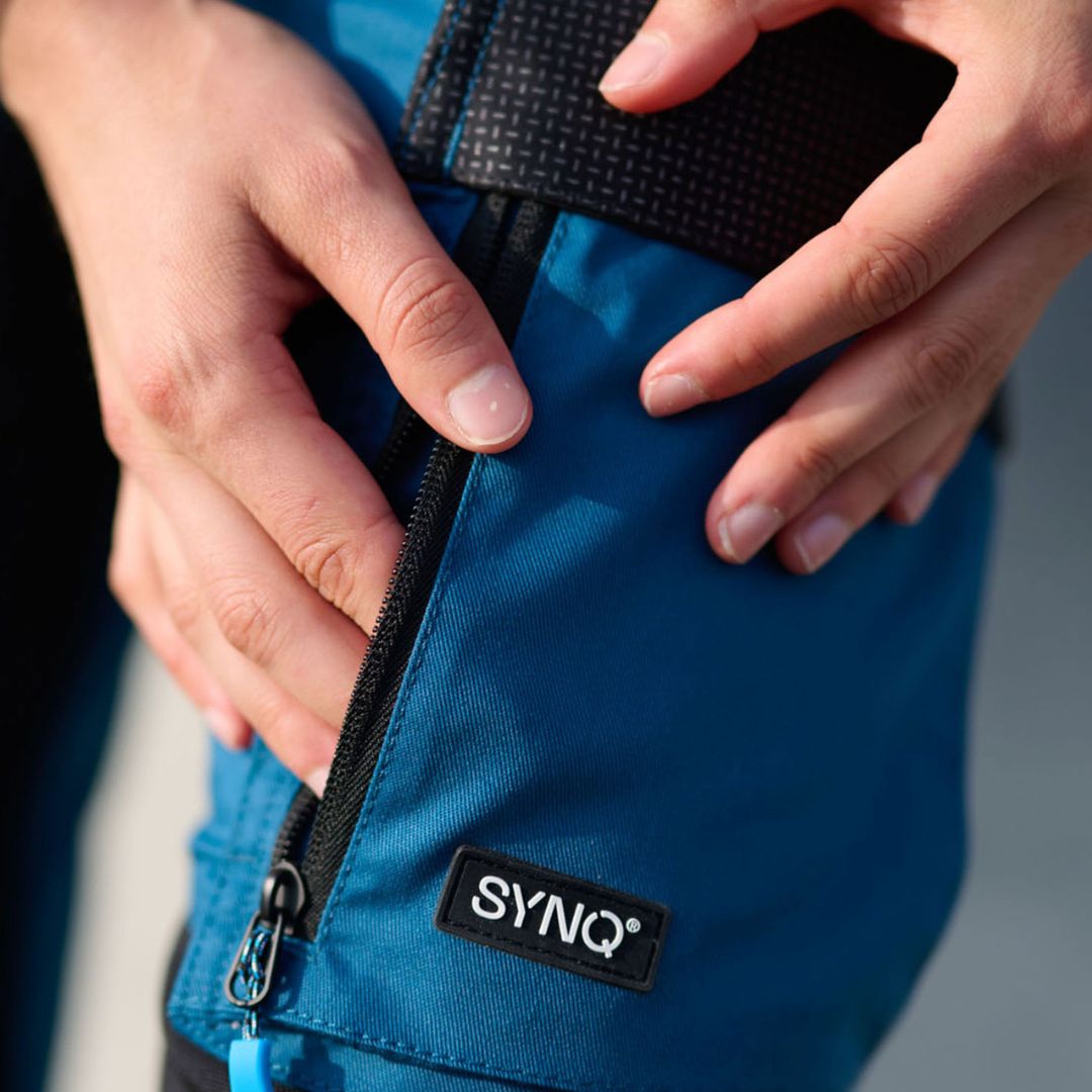 SYNQ® Sqoot - Women's knee pocket trousers, stretch zones