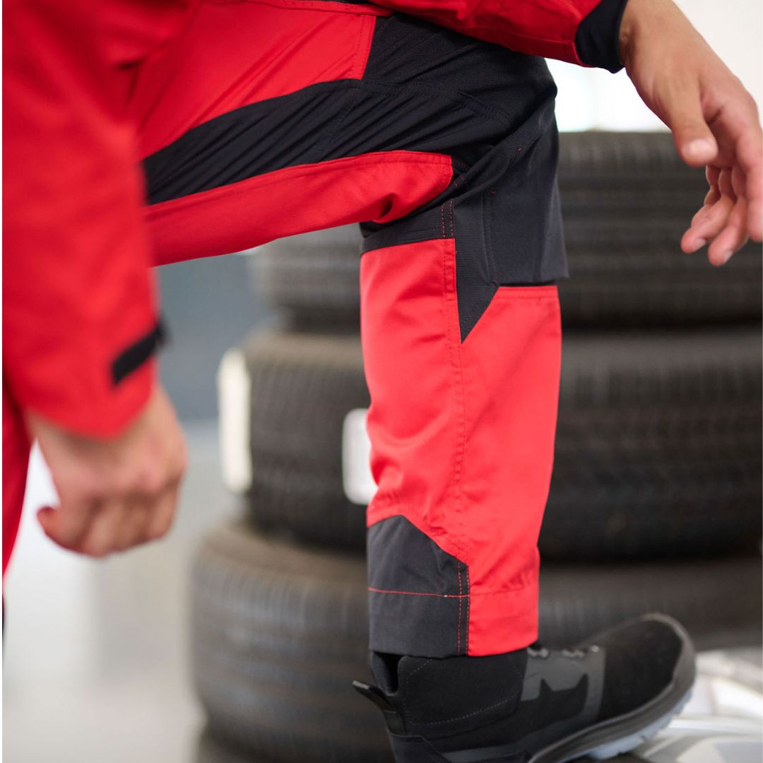 SYNQ® Sqoot Knee pocket trousers, stretch zones - Colours Black or Anthracite grey/Black