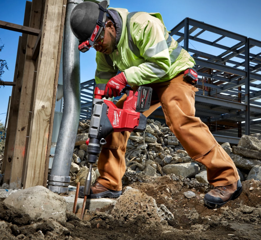 M18 FUEL™ ONE-KEY™ 8 kg SDS-Max drilling and breaking hammer - COMPLETE SET M18 FHM-121C