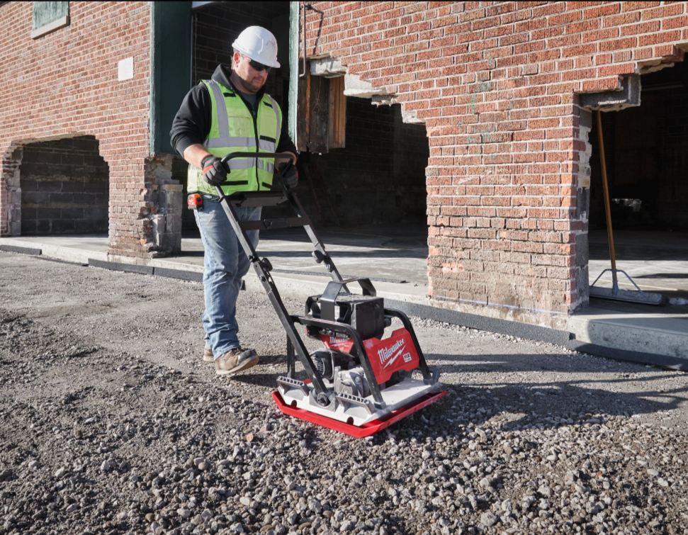 MX FUEL™ plate compactor, 2 x Batteries & fast charger complete set - MXF PC50-122