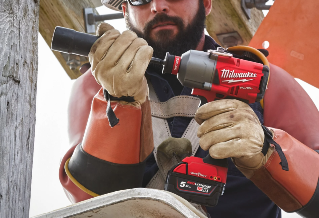 M18 FUEL™ 7/16″ hex utility high torque impact wrench with ONE-KEY™ COMPLETE SET - M18 ONEFHIWH716-502X