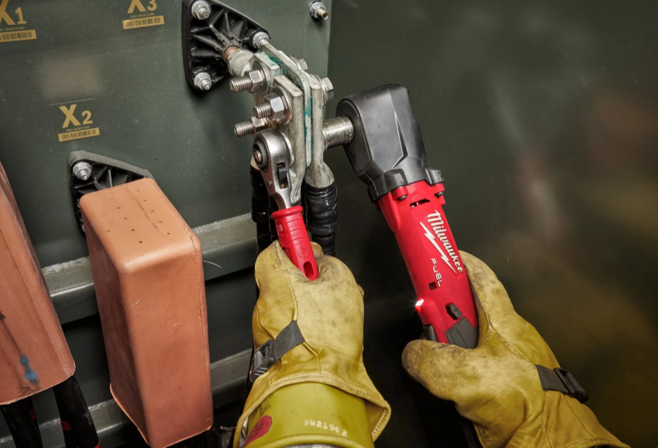 M12 FUEL™ ½″ right angle impact wrench with friction ring COMPLETE SET - M12 FRAIWF12-622X